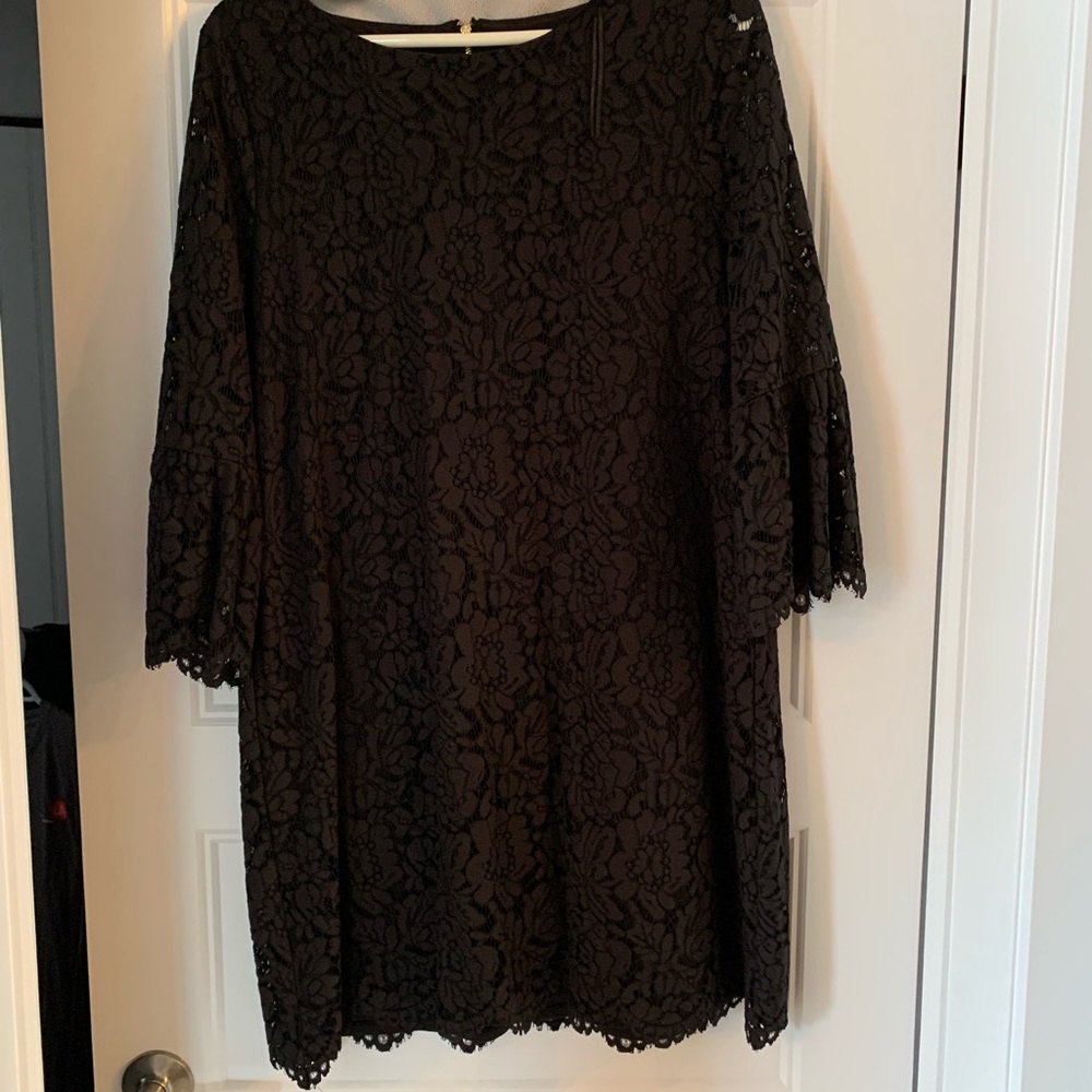 Lace dress